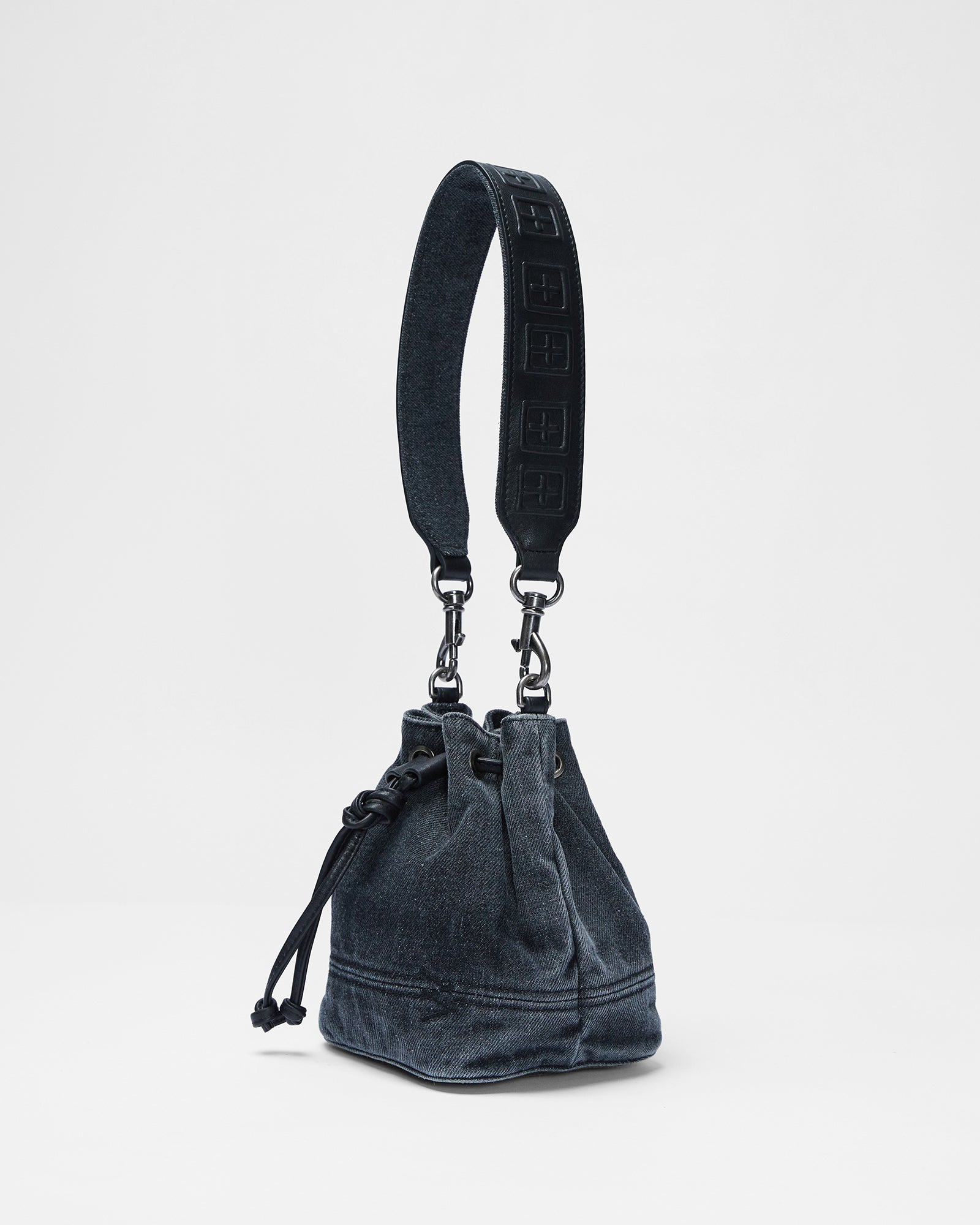 BOX CROSS BUCKET BAG ANGST - Image 3