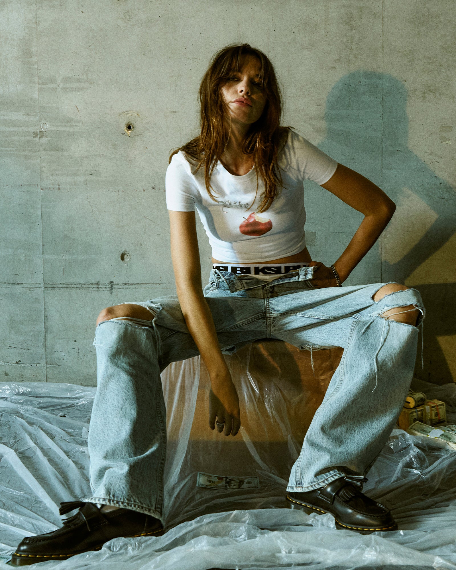 BITE ME BABY SS TEE WHITE - Image 6