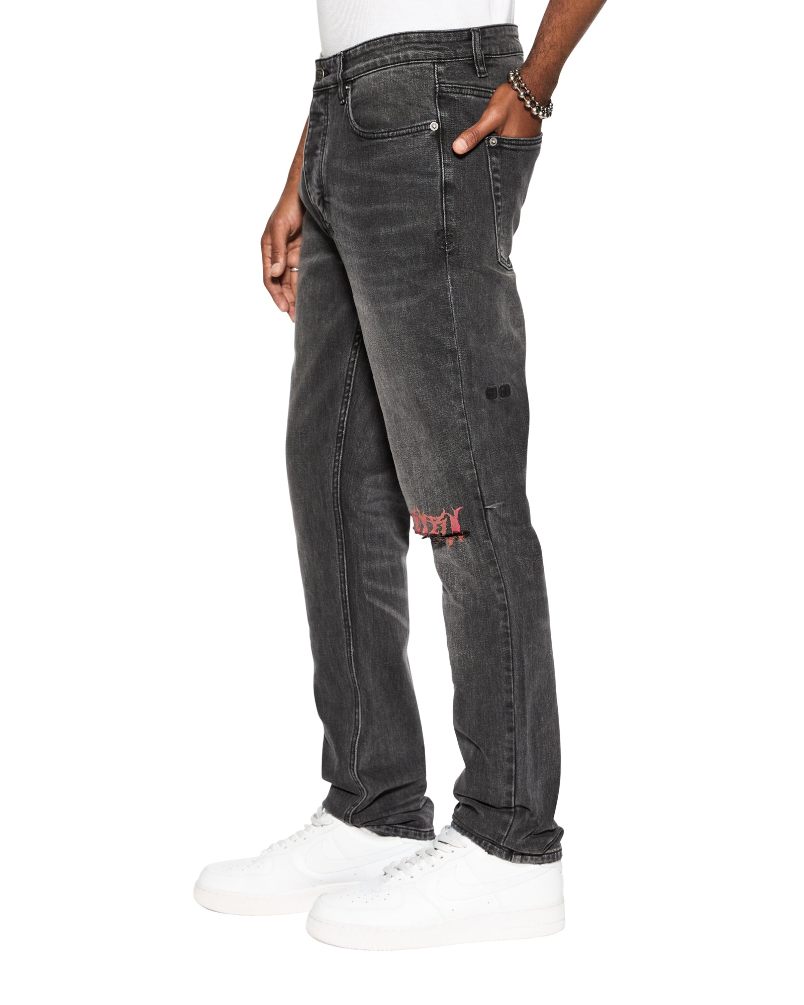 CHITCH ANGST SABBATH - Image 3