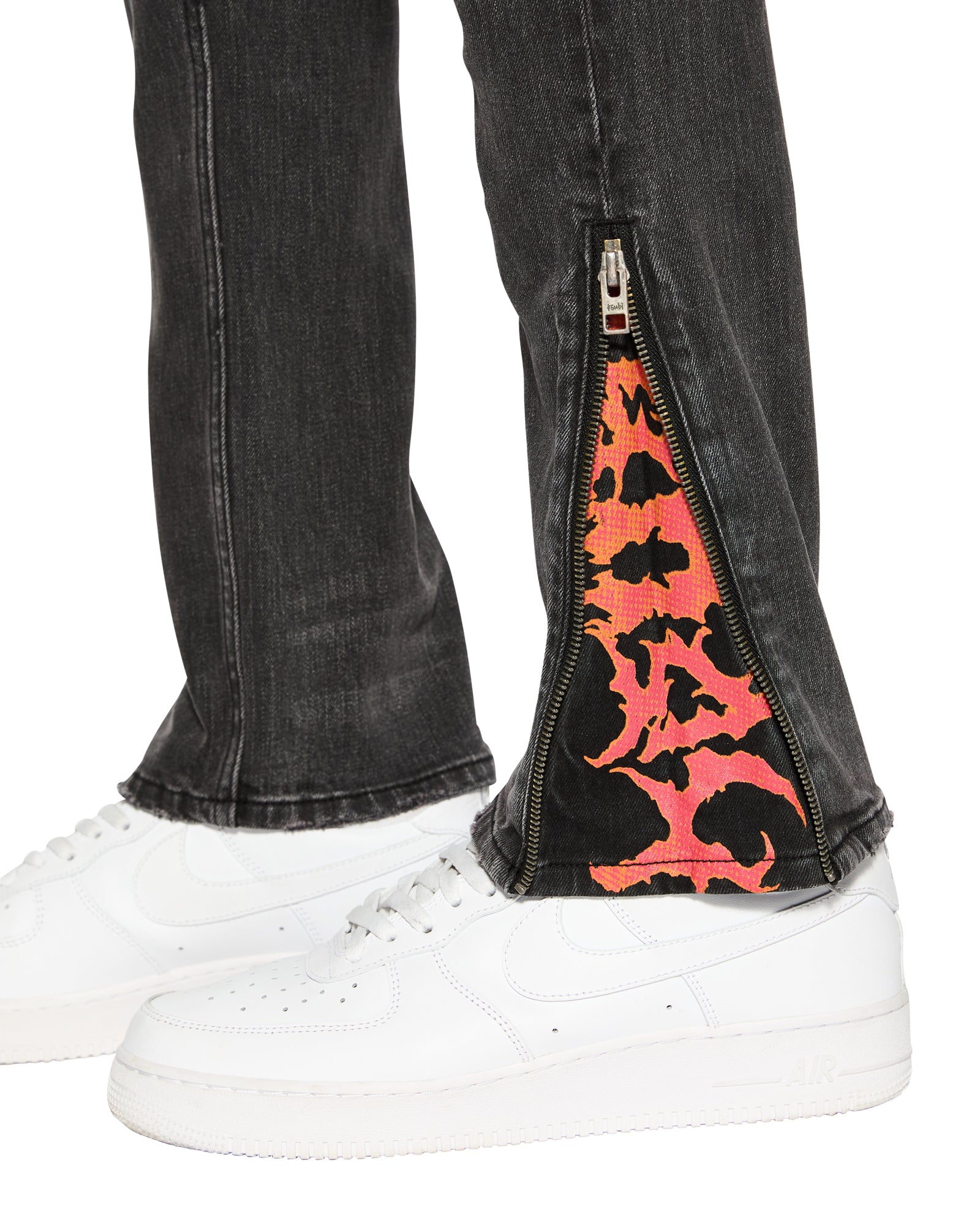 VAN WINKLE ANGST CHAMBER - Image 3