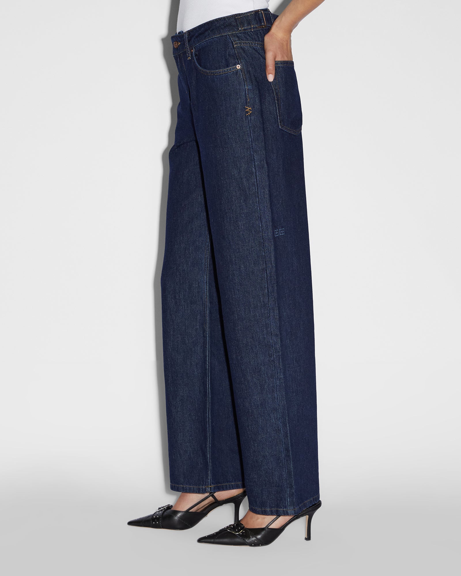 LOW RIDER LEGACY - Image 4