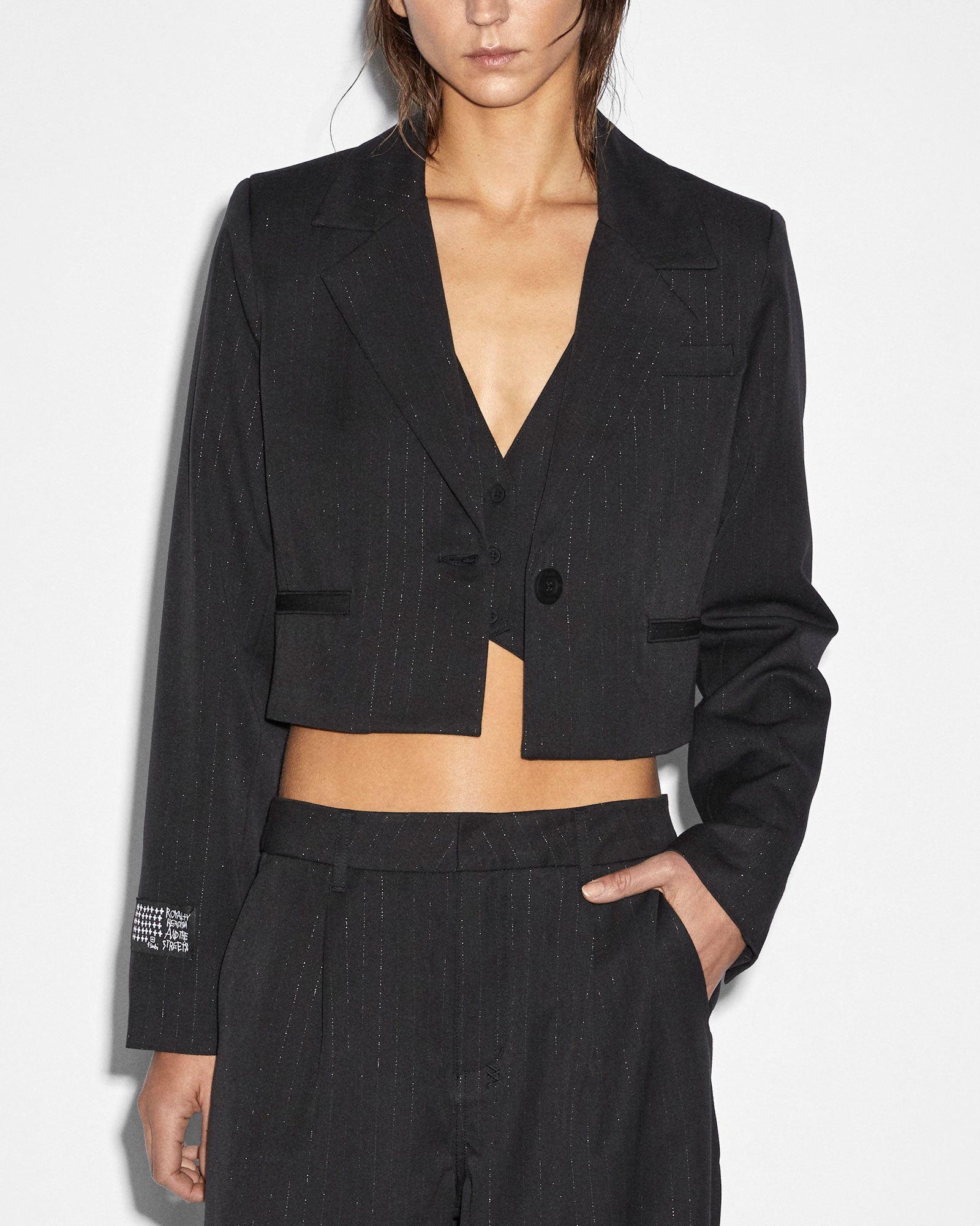 LONDON CROP BLAZER PINSTRIPE - Image 6