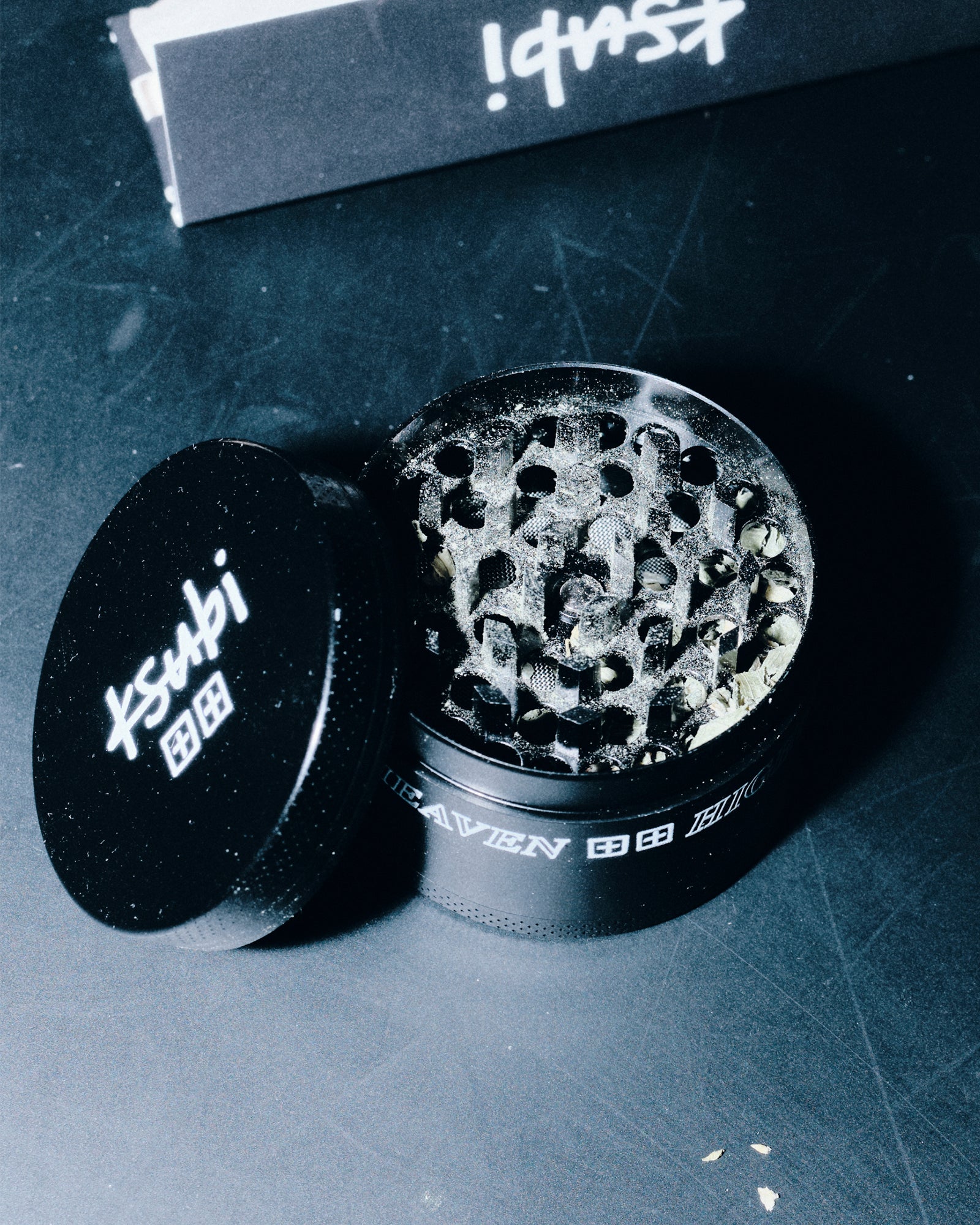 420_4_2048x.jpg