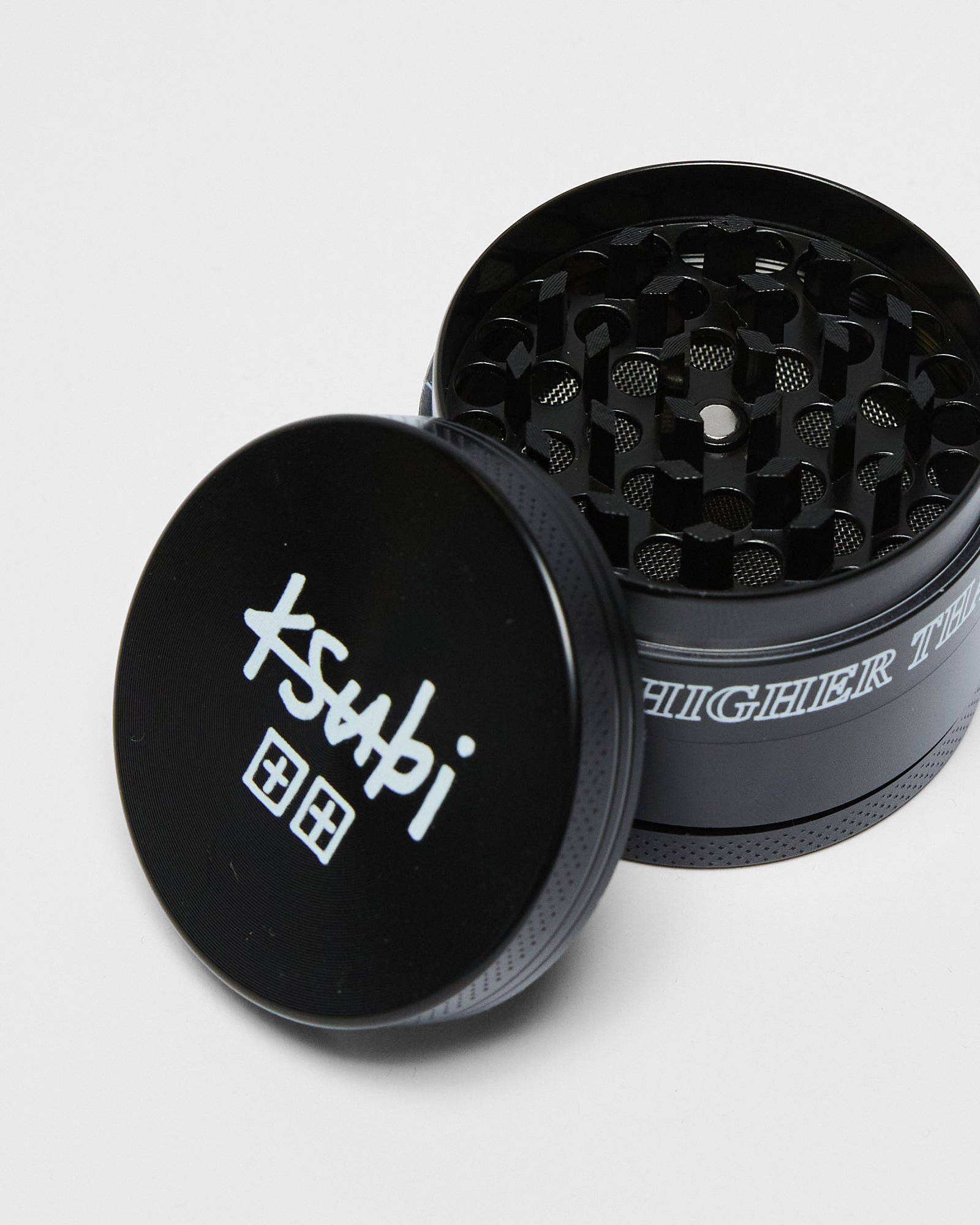 GRINDER_061_2048x.jpg