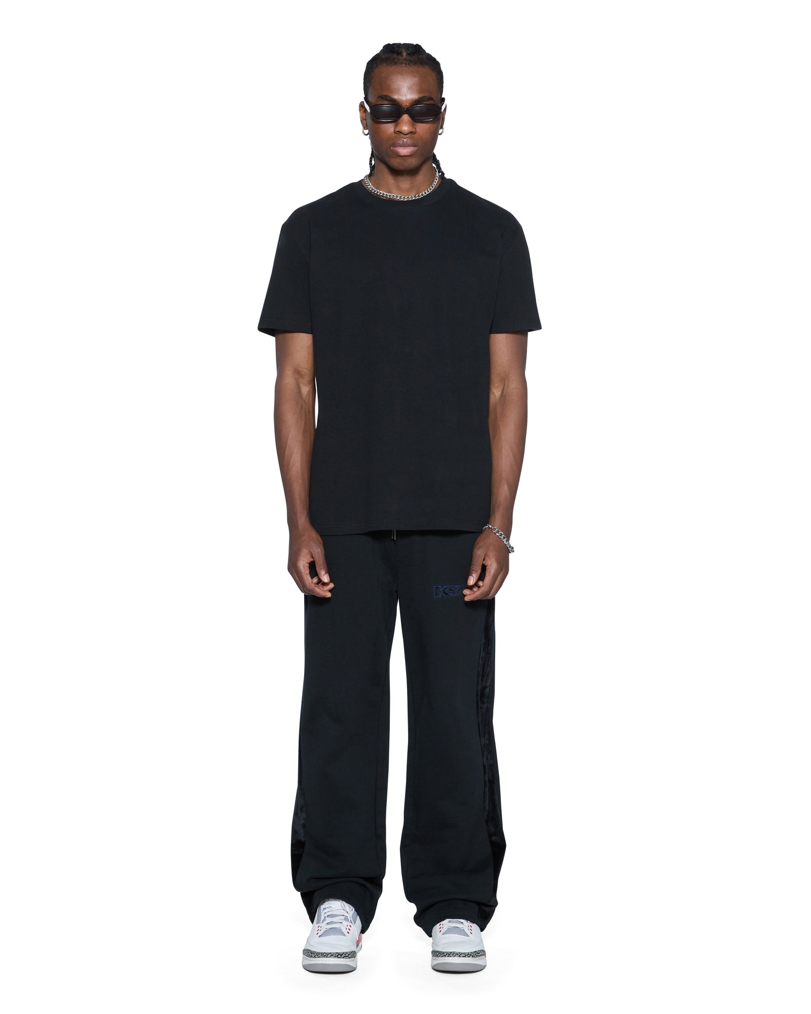 TEE_4X4REVAMPBIGGIESSTEEBLACK_697_26038cb6-a87d-47fe-9c71-59e3d57e1fb4_2048x.jpg