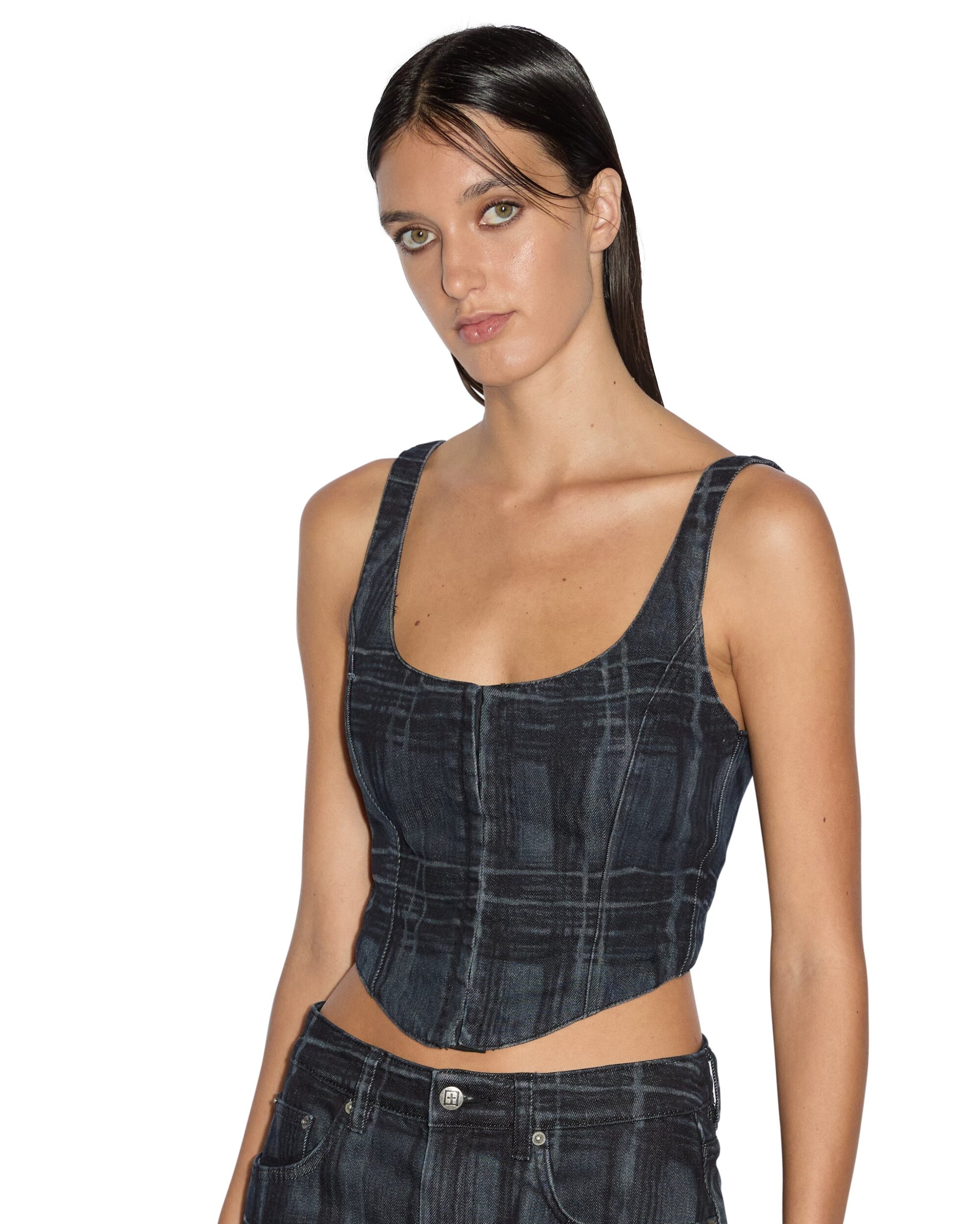 Gigi Bustier Skool